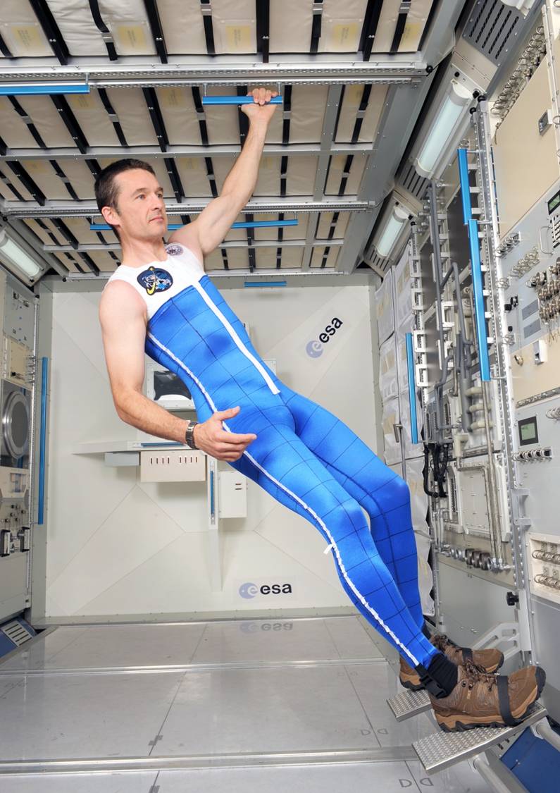 Astronaut 'Skinsuit' Could Soothe Zero-G Backaches in Space